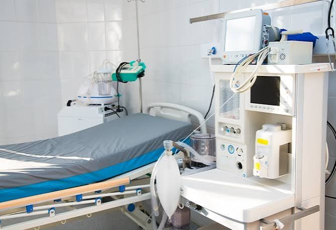 Home ICU setup cost equipment including hospital bed ventilator and cardiac monitor in Lahore and Karachi